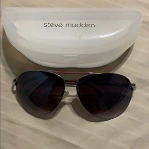 Steve Madden Aviator Sunglasses